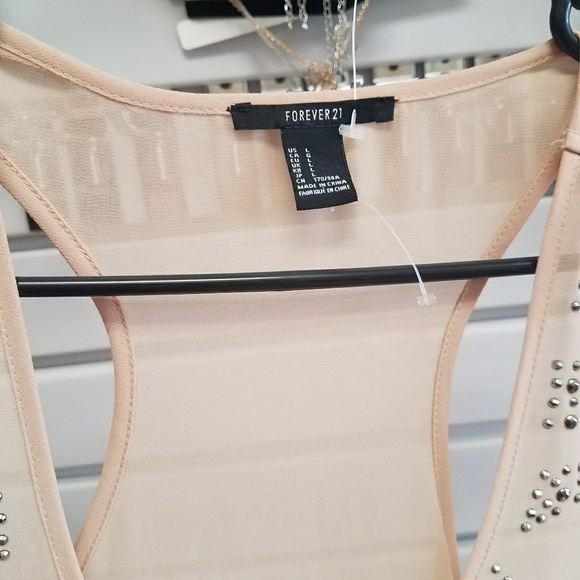 Top - Picture 6 of 6